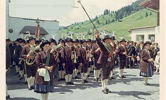 Ära Fritz Neumayr